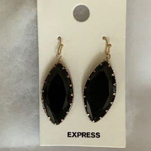 Black/Gold Stone Drop Earing